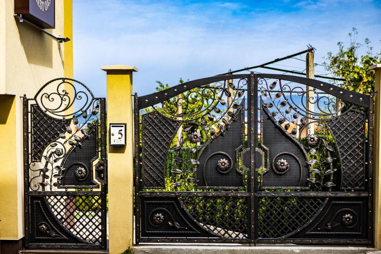 Forest Oasis Guest House Free Parking Sapareva Banya Buitenkant foto
