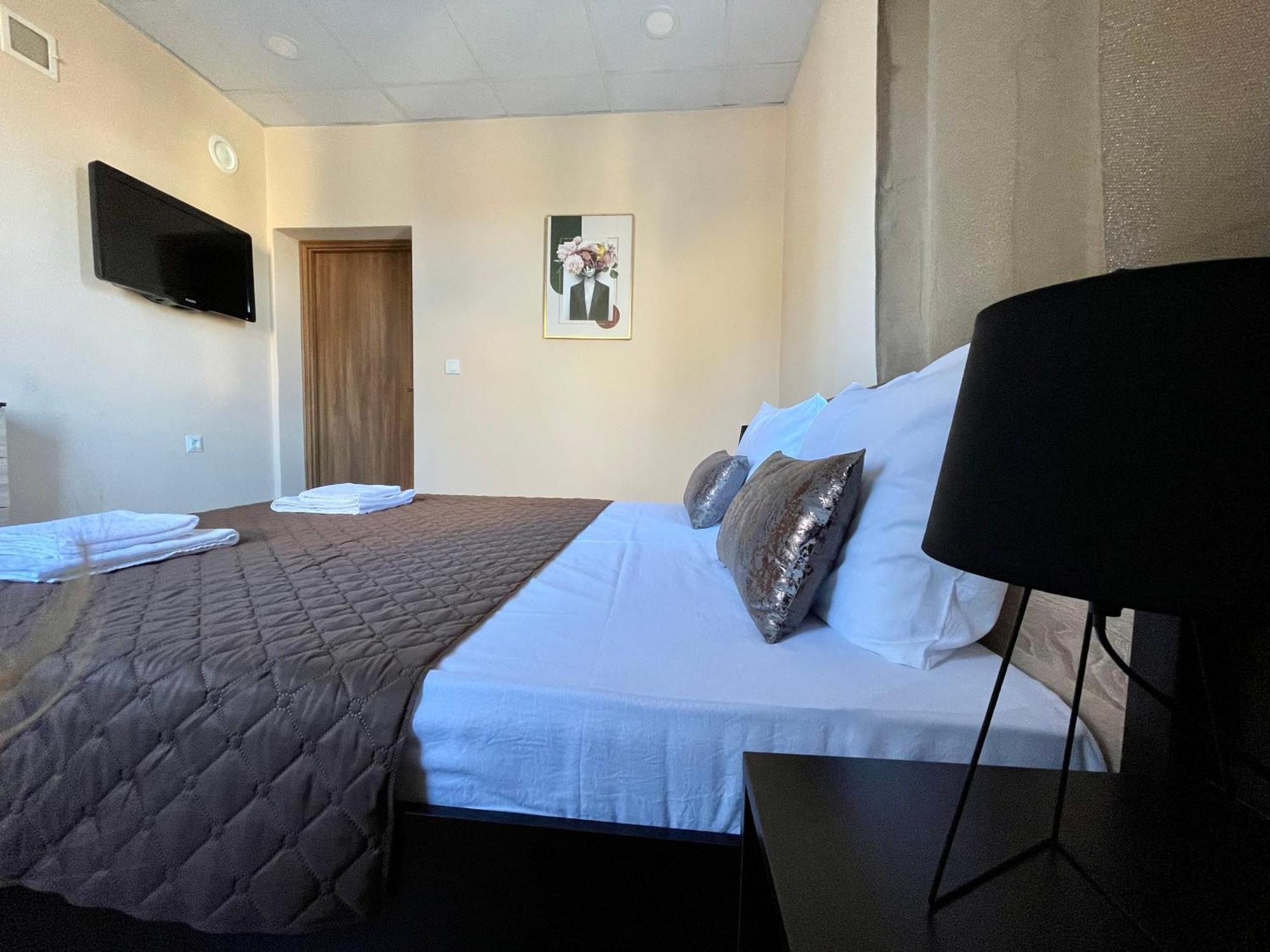 Forest Oasis Guest House Free Parking Sapareva Banya Buitenkant foto